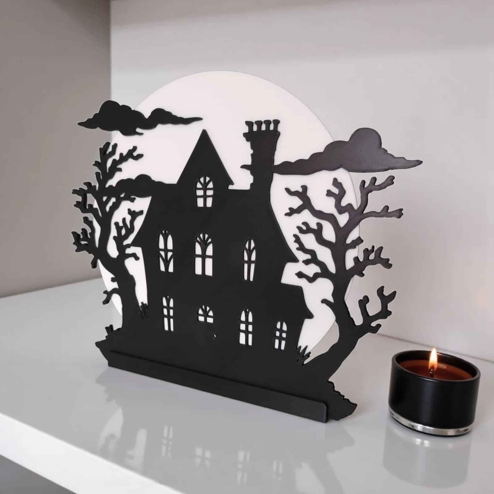 "Nocturne" Haunted House Light 4