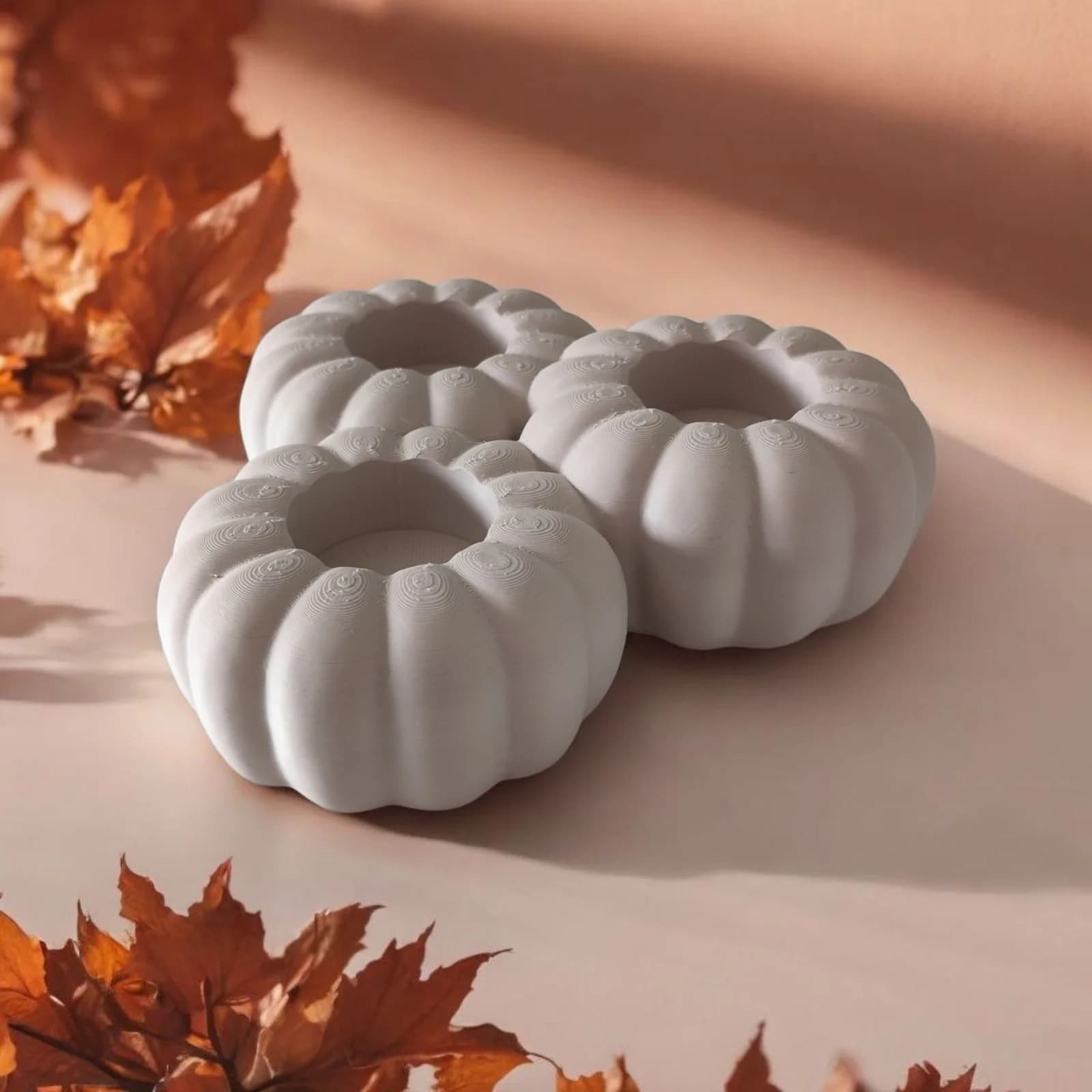 "Ember" Pumpkin Tealight Holder 3