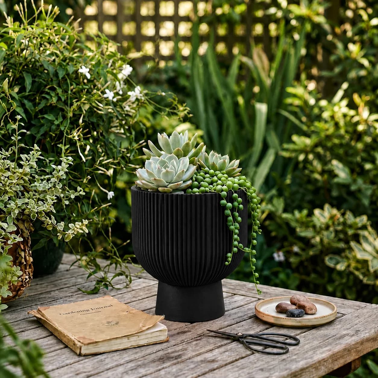 "Sereno" Ribbed Planter with Saucer 3
