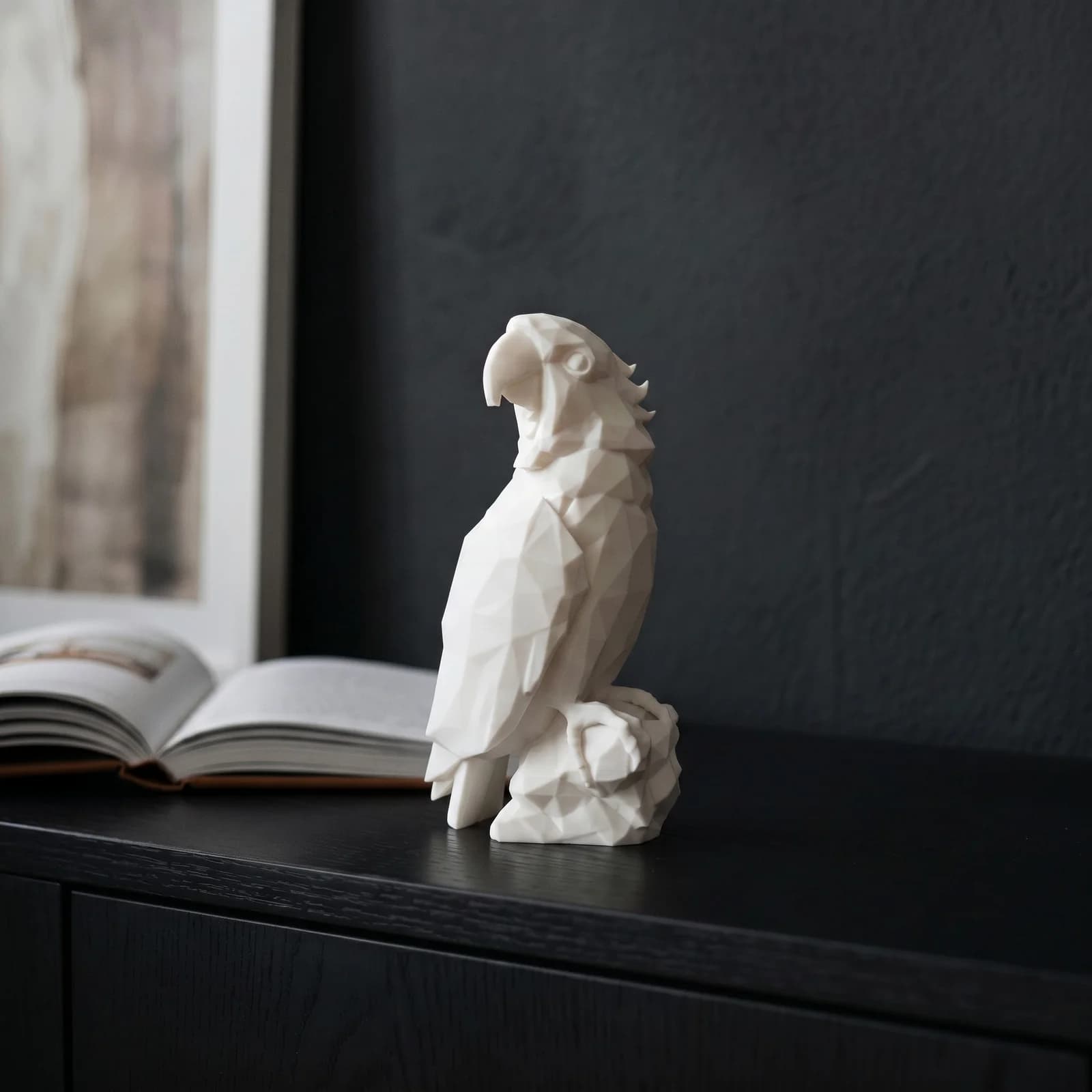 "Kaia" Low-Poly Parrot 4